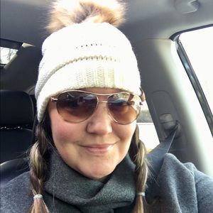 Meet your Posher, Deidre
